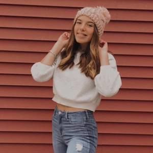 Meet your Posher, Avery